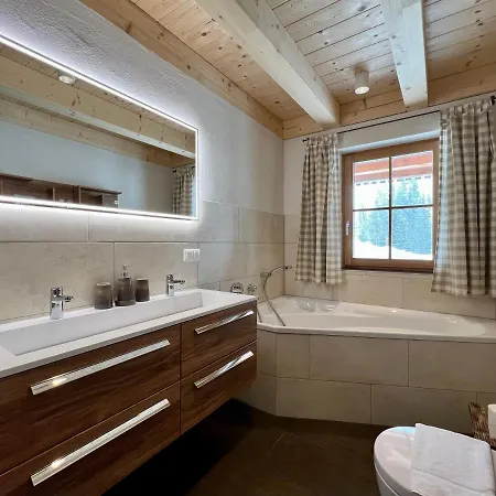 Holiday home Edelweiss Chalet