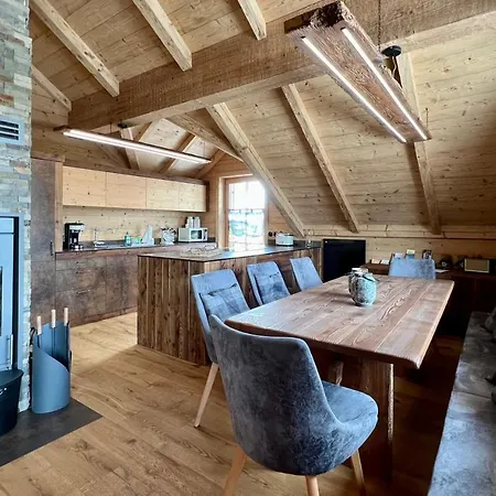 Holiday home Edelweiss Chalet